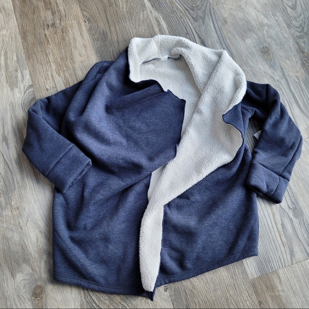 Open Sweatshirt